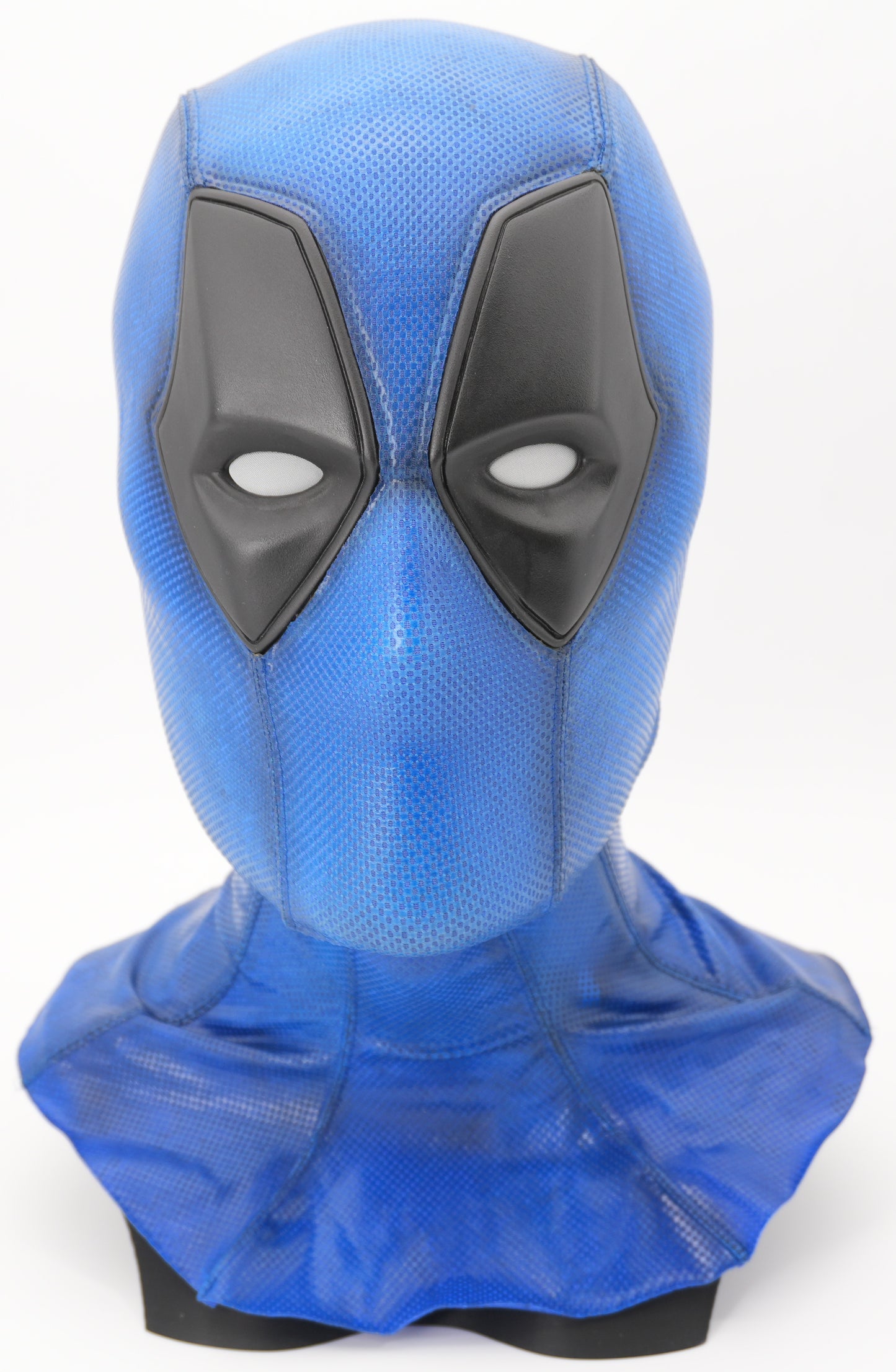 V2 PRO BLUE MASK – Archive Edition (2023)